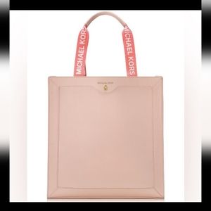 Michael Kors Tote